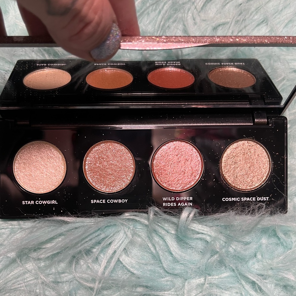 Urban Decay Moondust Space Rider palette